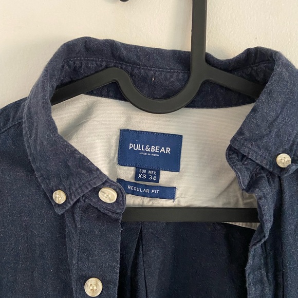 Blue shirt - Picture 2 of 2